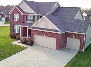 83 Louise Dr, Springboro, OH 45066