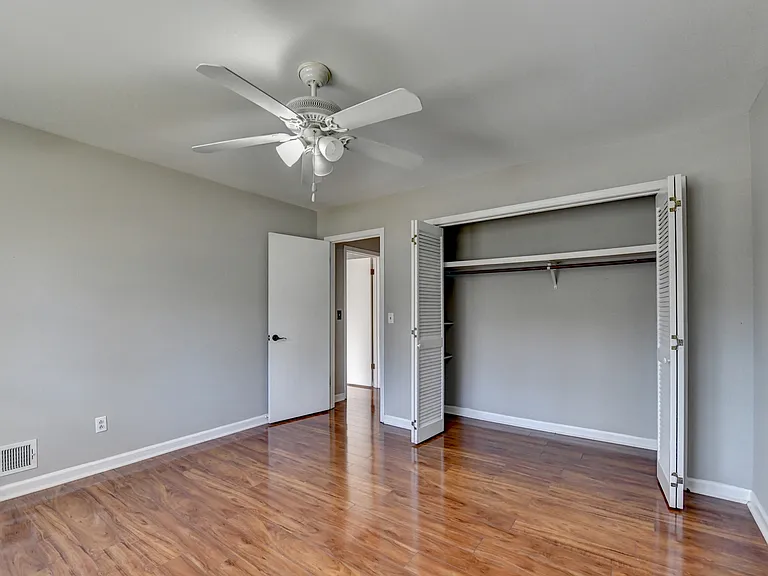 1249 Renee Dr SW #1 — Photo 37