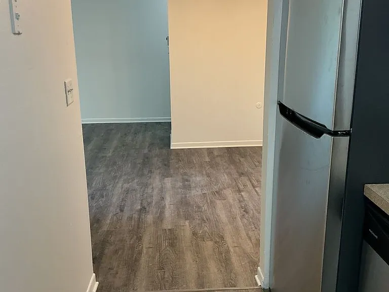 4415-4425 Hull Rd — Photo 5