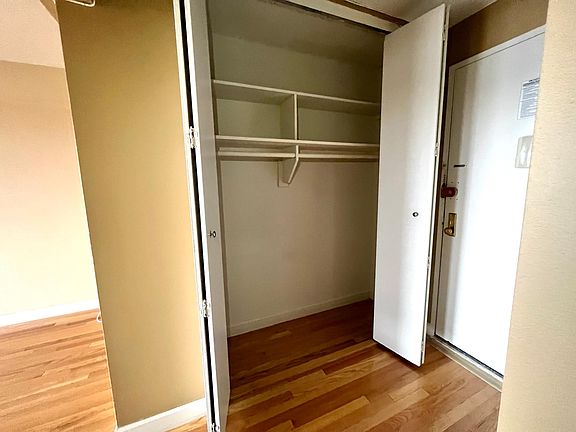 4th image of 16-66 Bell Blvd Floor 7