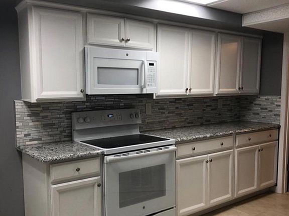 2nd image of 11508 Alcinda Ln