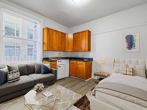2nd image of 72 Gough St APT 19