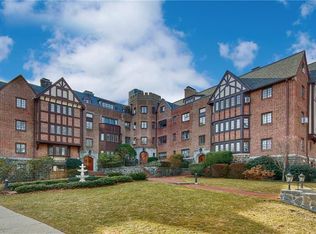 6 Davis Ave APT B31, Rye, NY