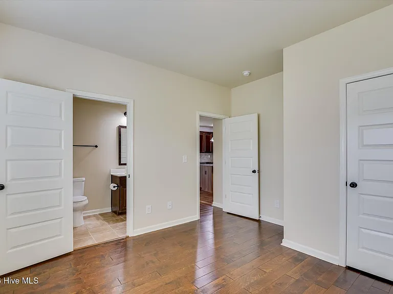 3349 Grove Landing Cir — Photo 14