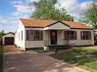 1925 NW Lake Ave, Lawton, OK 73507
