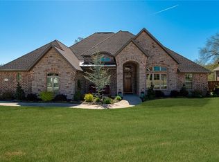 3070 Laurel Cir, Centerton, AR 72719