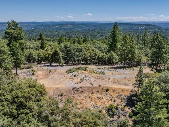 20117 Neilson Rd, Pine Grove, CA 95665