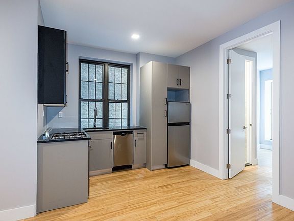 2nd image of 1557 Eastern Pkwy #3