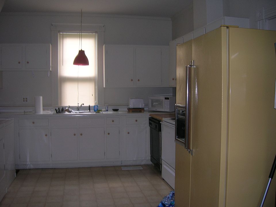 2nd image of 314 W Asher St