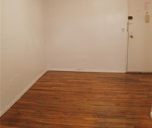 4th image of 4200 Herkimer Pl APT 4A