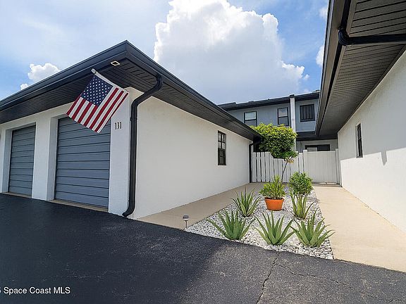 2nd image of 737 Palm Springs Cir
