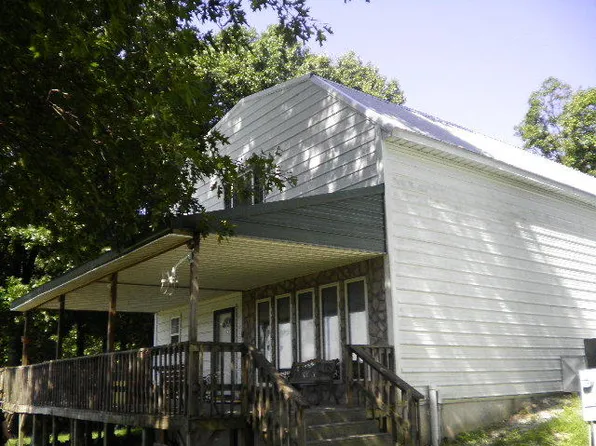 69751 E 85th Rd, Wyandotte, OK 74370