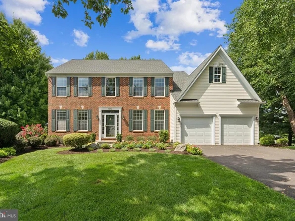 8612 Lawrence Mill Ct, Ellicott City, MD 21043