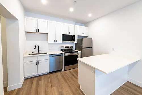 The Midland Apartments Photo 1 The Midland Apartments Photo 1