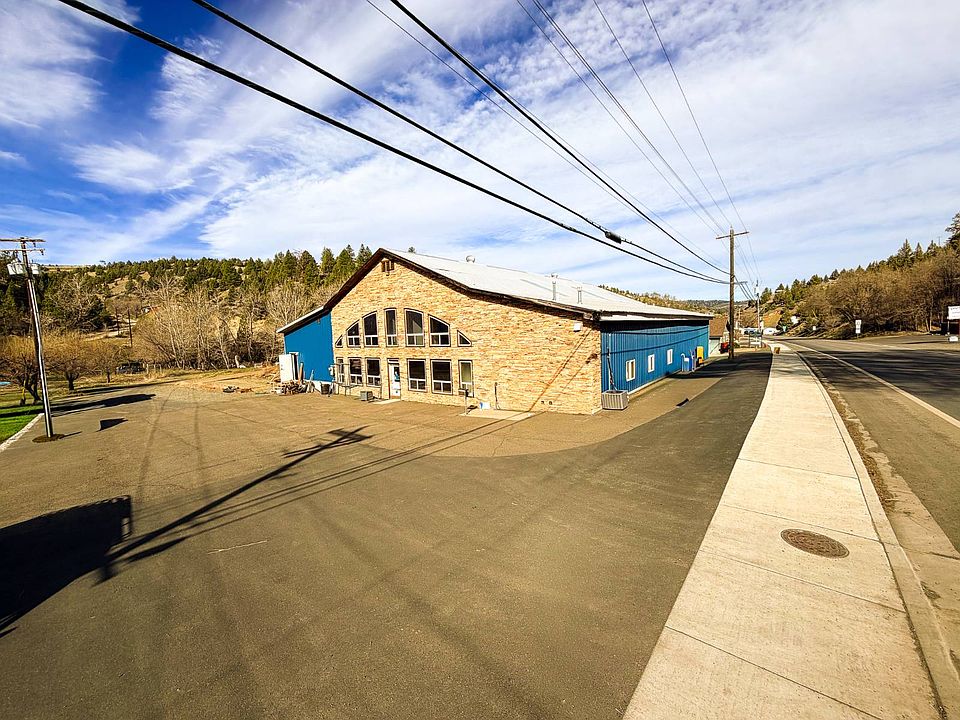 1st image of 839 S Canyon Blvd