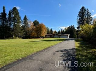 147 Bernhardt Rd, Iron River, MI 49935