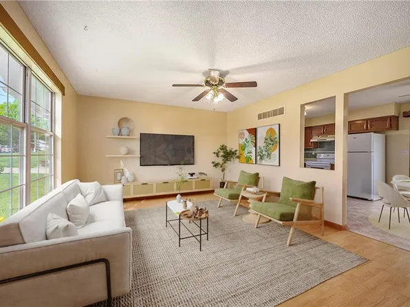 514 E Longfellow St, Kansas City, MO 64119