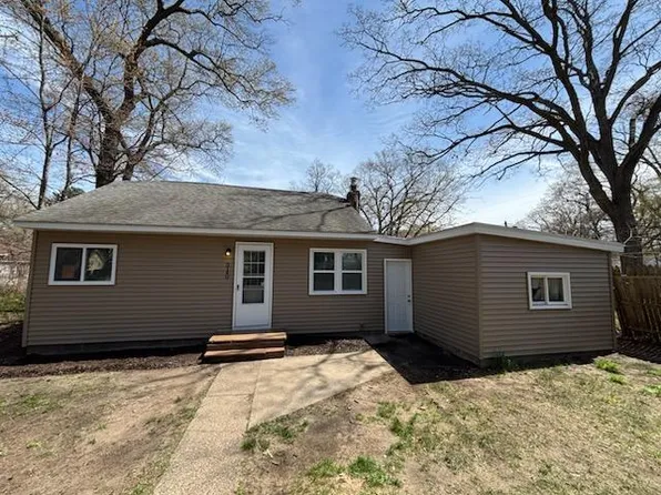 3140 Temple St, Muskegon Heights, MI 49444