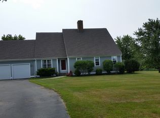 95 Wyndham Hill Rd, Middletown, RI 02842