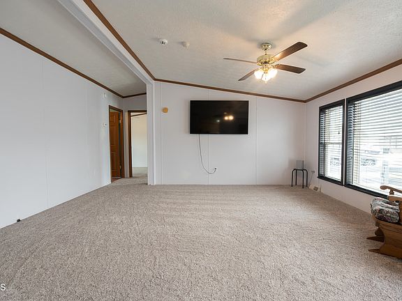2nd image of 102 New Jersey St