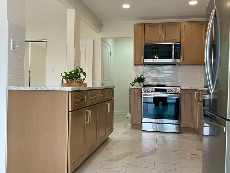 16180 Apple Ln #2 — Photo 4