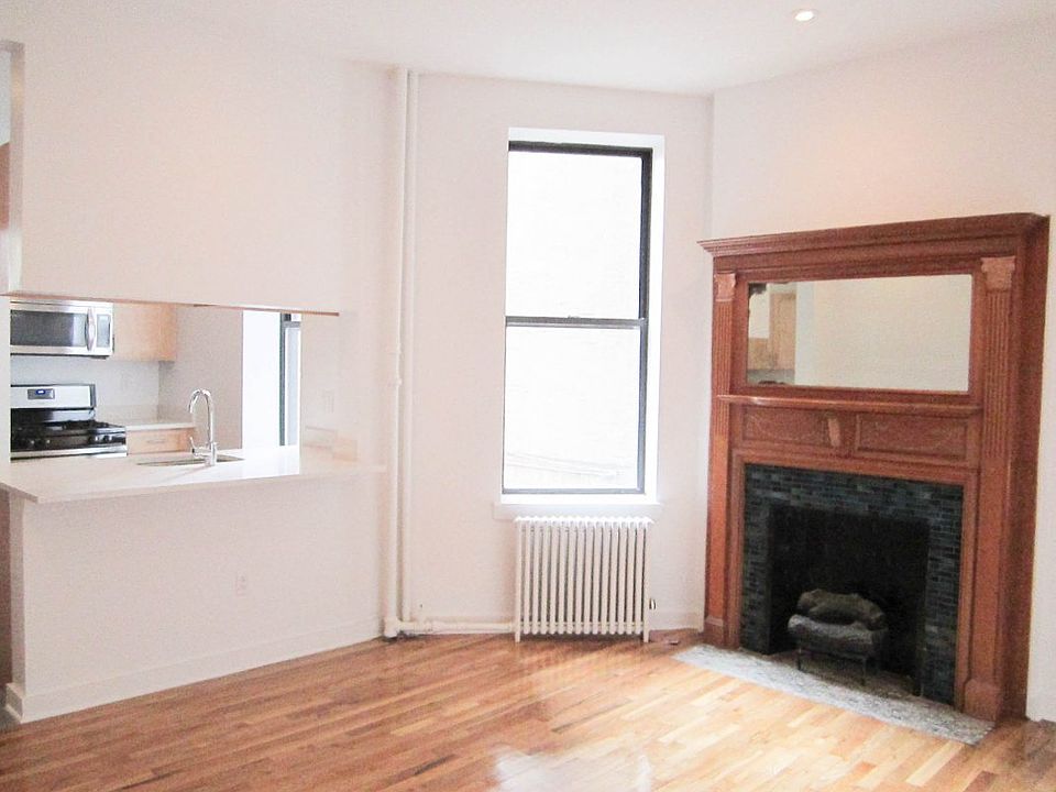 1st image of 1949 7th Ave APT A1