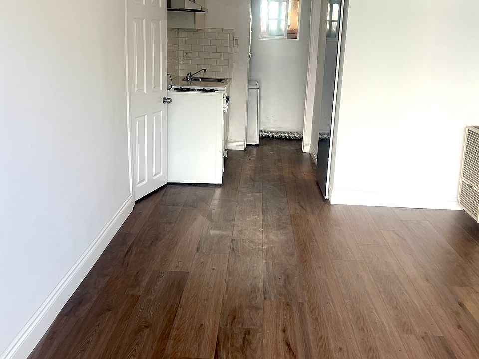 1st image of 1231 1/2 N Vista St