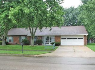 1772 Prairie Dr, Columbus, IN 47203