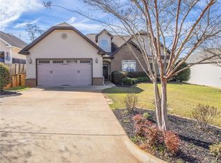 2904 Anderson Lakes Cir, Opelika, AL 36801