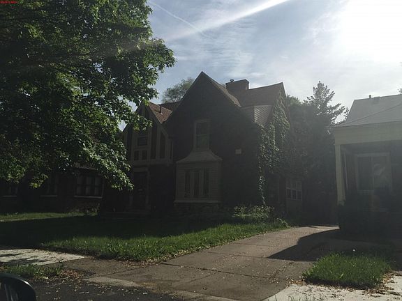 3rd image of 15354 Stahelin Ave