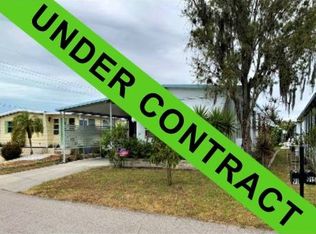 911 Xanadu St W, Venice, FL 34285