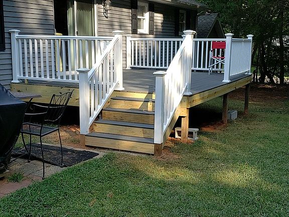 3rd image of 154 Charleston Dr