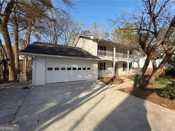 197 Rockbridge Rd SW, Lilburn, GA 30047