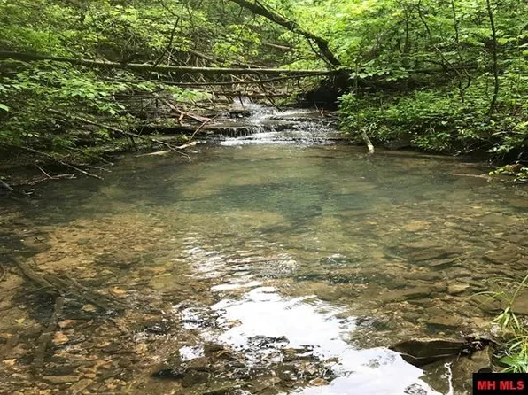 525 Zone Ridge Ln, Yellville, AR 72687