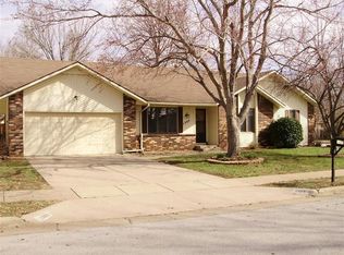 1307 W Lasalle St, Springfield, MO 65807