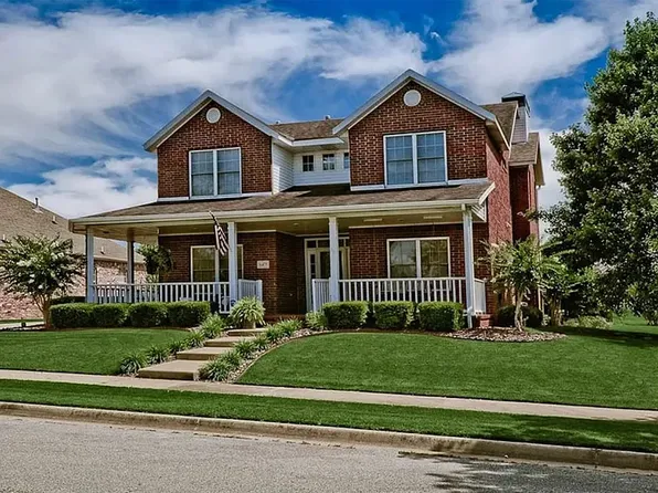 6475 Elizabeth Ave, Springdale, AR 72762