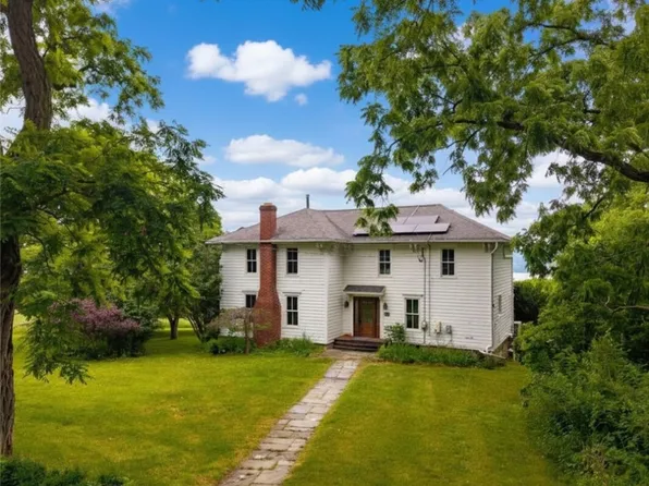 1426 Powers Rd, King Ferry, NY 13081