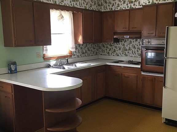5th image of 1527 8th St