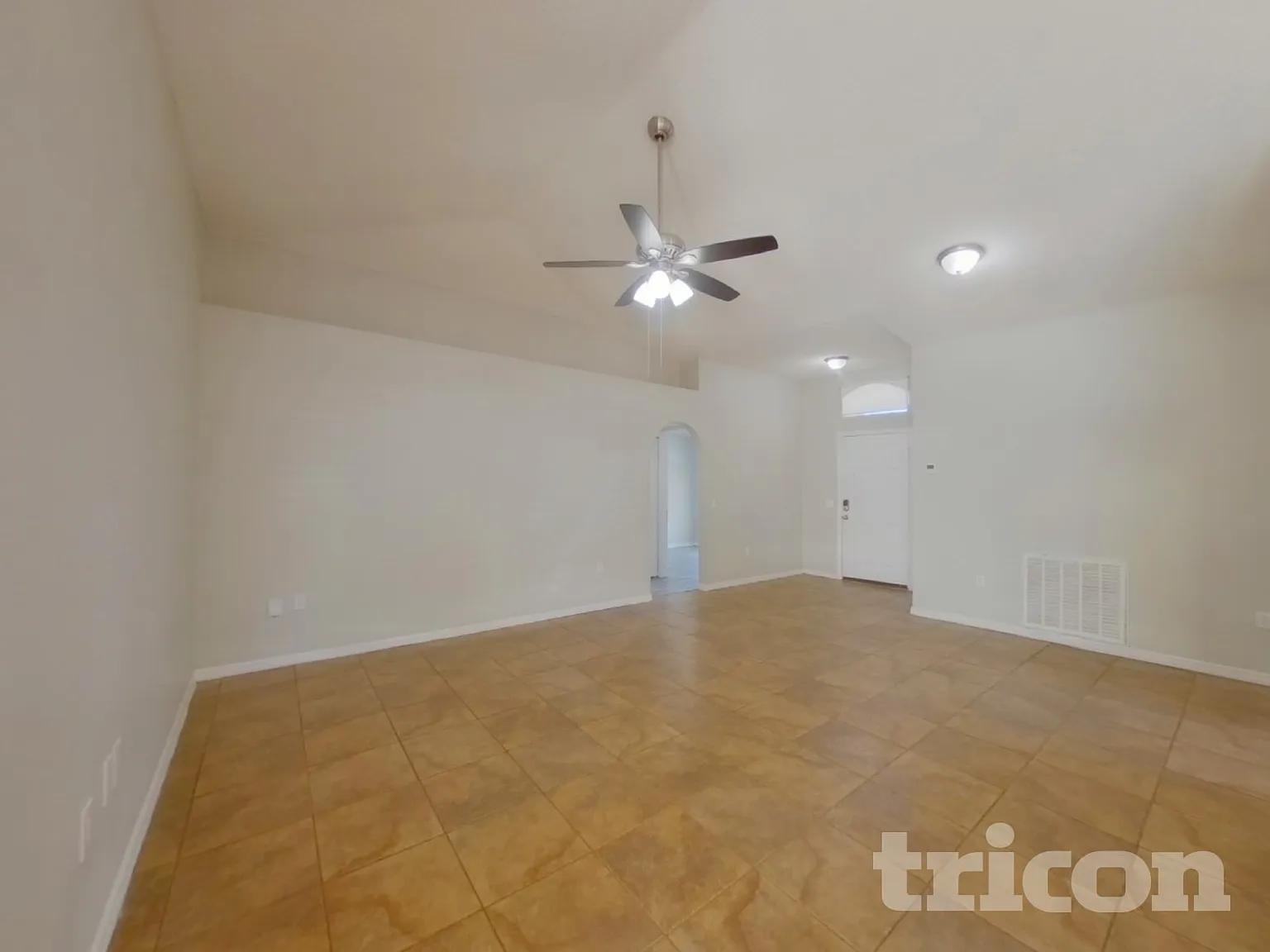 981 Yellowbird Avenue Deltona FL — Photo 3