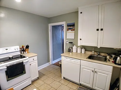 193 Chittenden Ave — Photo 11