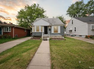 1907 Clifton Ave, Royal Oak, MI