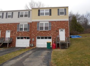 3151 Camberly Dr, Gibsonia, PA