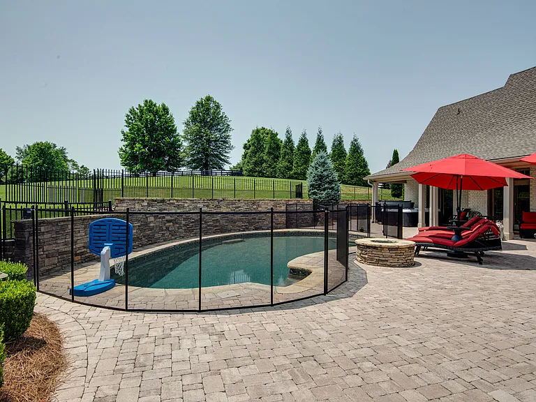 6605 Goshawk Ct — Photo 54