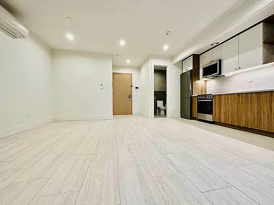 Rented by Doorway NYC, LLC | media 6