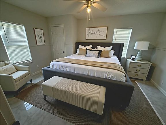 5th image of 815 Foster Rd