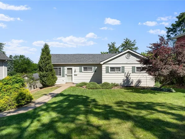 22 Rhodes Ave, Pittsburgh, PA 15220