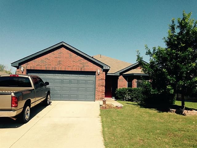 1st image of 112 Logan Ln