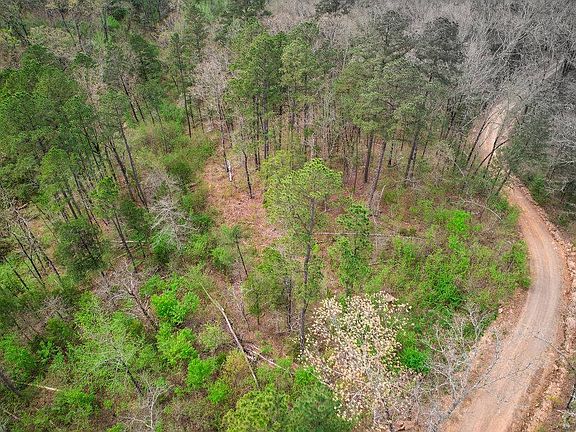 3rd image of 16500 Camp Newell Rd