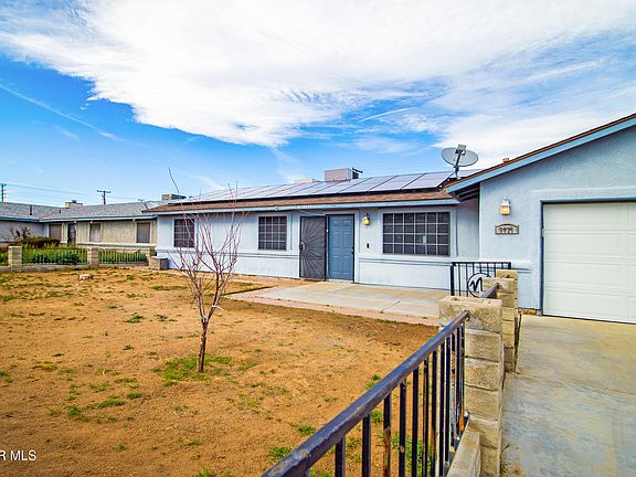 4th image of 9021 Columbine Ave