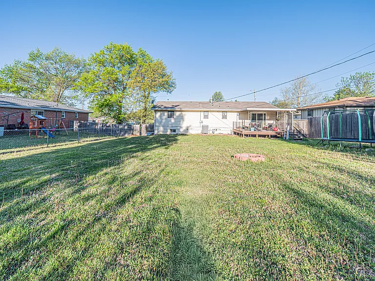 1429 Highland Dr — Photo 38